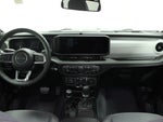 2025 Wrangler Thumbnail 18