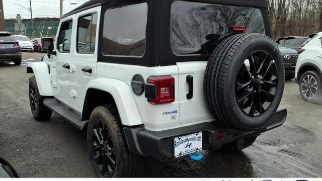 2024 Jeep Wrangler Sahara 4xe