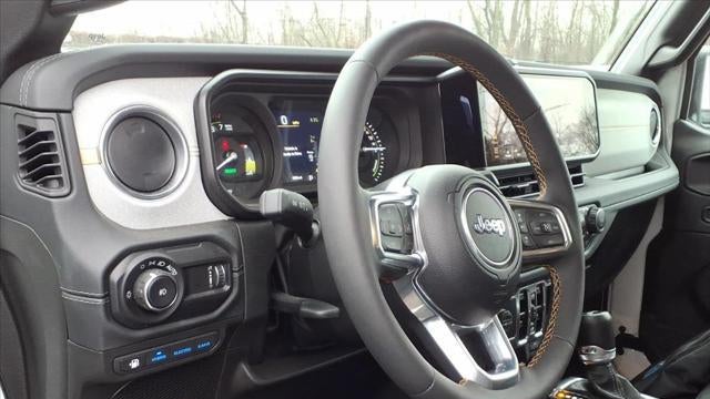 2024 Jeep Wrangler Sahara 4xe