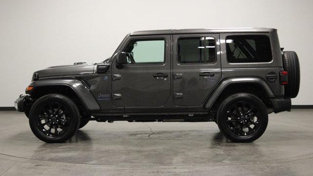 2025 Jeep Wrangler Sahara 4xe