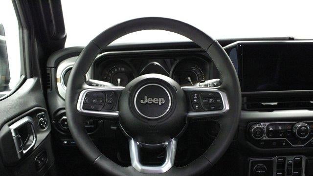 2025 Jeep Wrangler Sahara 4xe