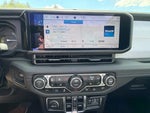 2025 Wrangler Thumbnail 26