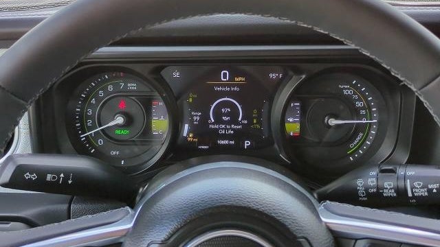 2025 Jeep Wrangler Sahara 4xe