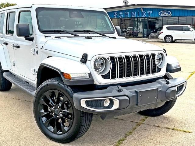 2025 Jeep Wrangler - $37,365