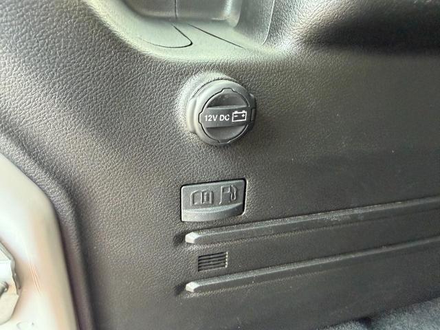2025 Jeep Wrangler - $37,365