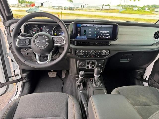 2025 Jeep Wrangler - $37,365