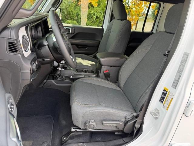 2025 Jeep Wrangler - $37,365