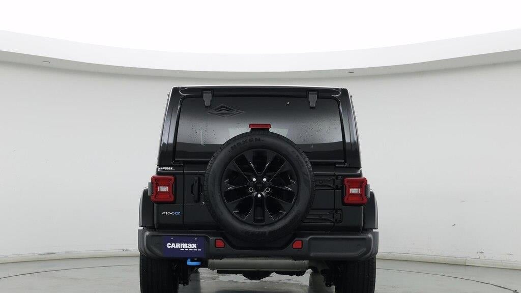 2024 Jeep Wrangler Sahara 4xe