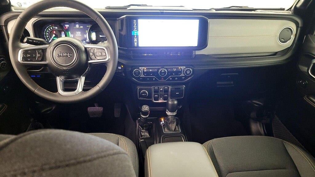2024 Jeep Wrangler Sahara 4xe