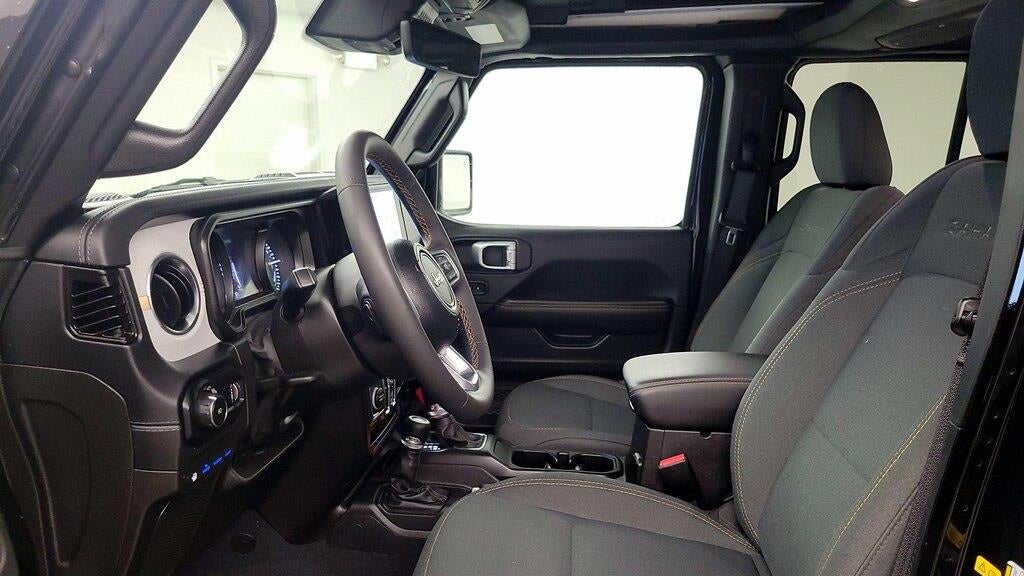 2024 Jeep Wrangler Sahara 4xe