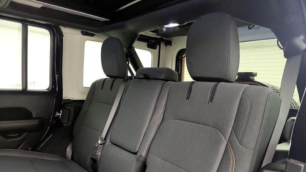 2024 Jeep Wrangler Sahara 4xe