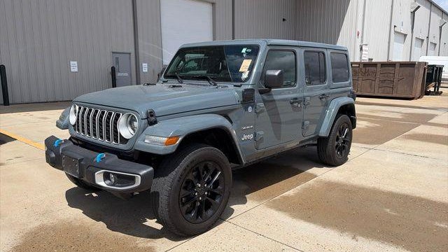 2024 Jeep Wrangler Sahara 4xe