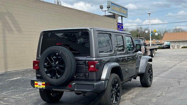 2025 Jeep Wrangler Sahara 4xe