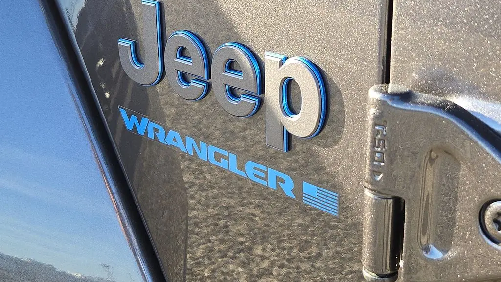 2025 Jeep Wrangler Sahara 4xe