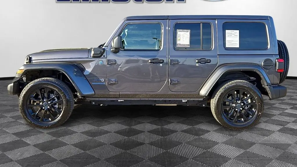 2025 Jeep Wrangler Sahara 4xe