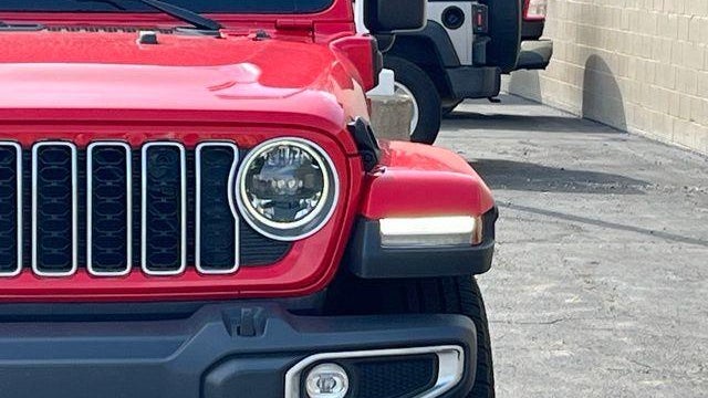 2025 Jeep Wrangler Sahara 4xe