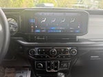 2025 Wrangler Thumbnail 24
