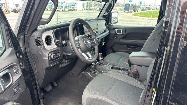 2025 Jeep Wrangler Sahara 4xe