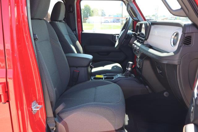 2025 Jeep Wrangler - $34,990