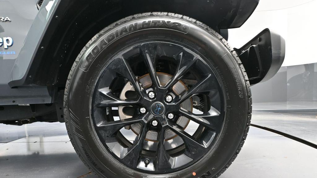 2024 Jeep Wrangler Sahara 4xe