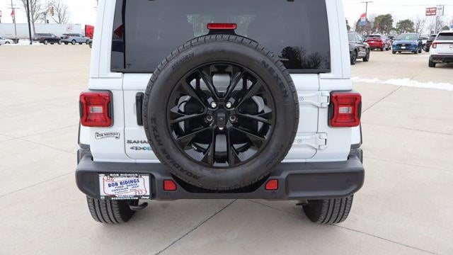 2025 Jeep Wrangler Sahara 4xe