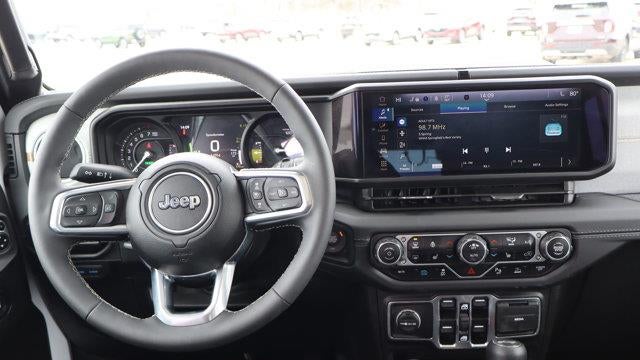 2025 Jeep Wrangler Sahara 4xe