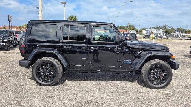 2025 Jeep Wrangler Sahara 4xe