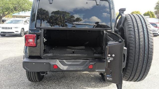 2025 Jeep Wrangler Sahara 4xe