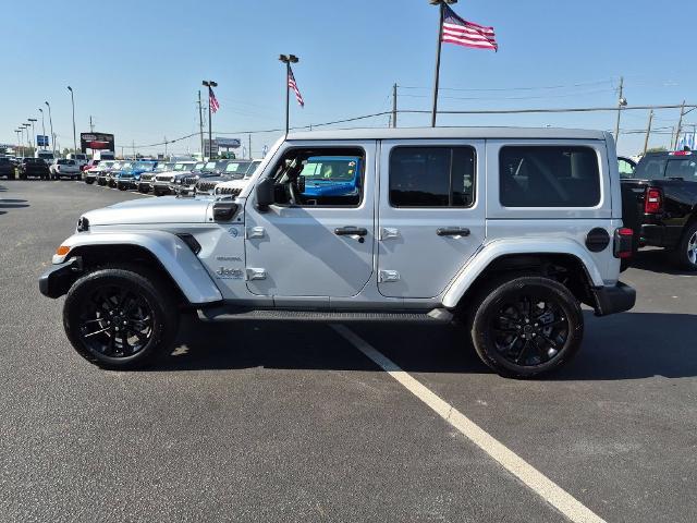 2024 Jeep Wrangler - $32,998