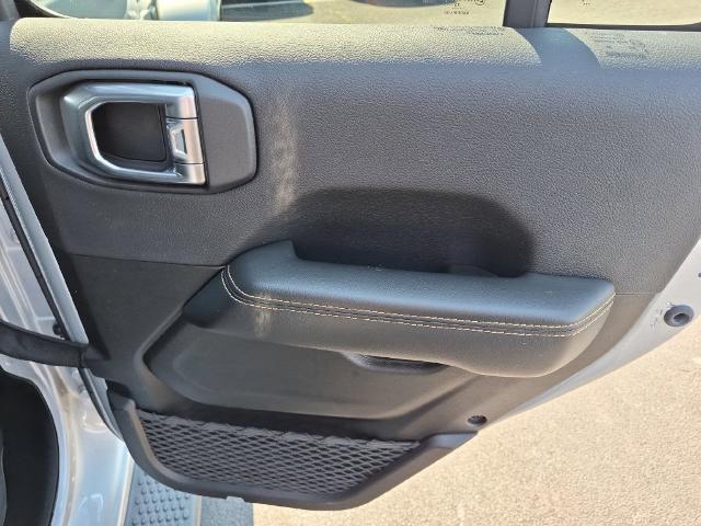 2024 Jeep Wrangler - $32,998