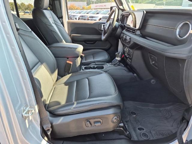 2024 Jeep Wrangler - $32,998