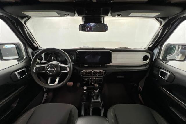2024 Jeep Wrangler - $27,999