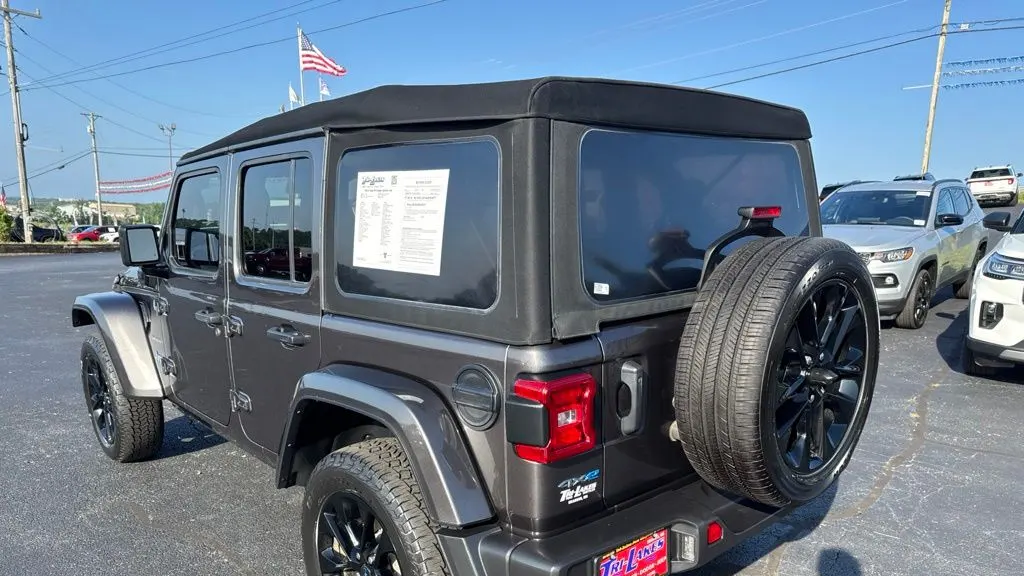 2024 Jeep Wrangler Sahara 4xe