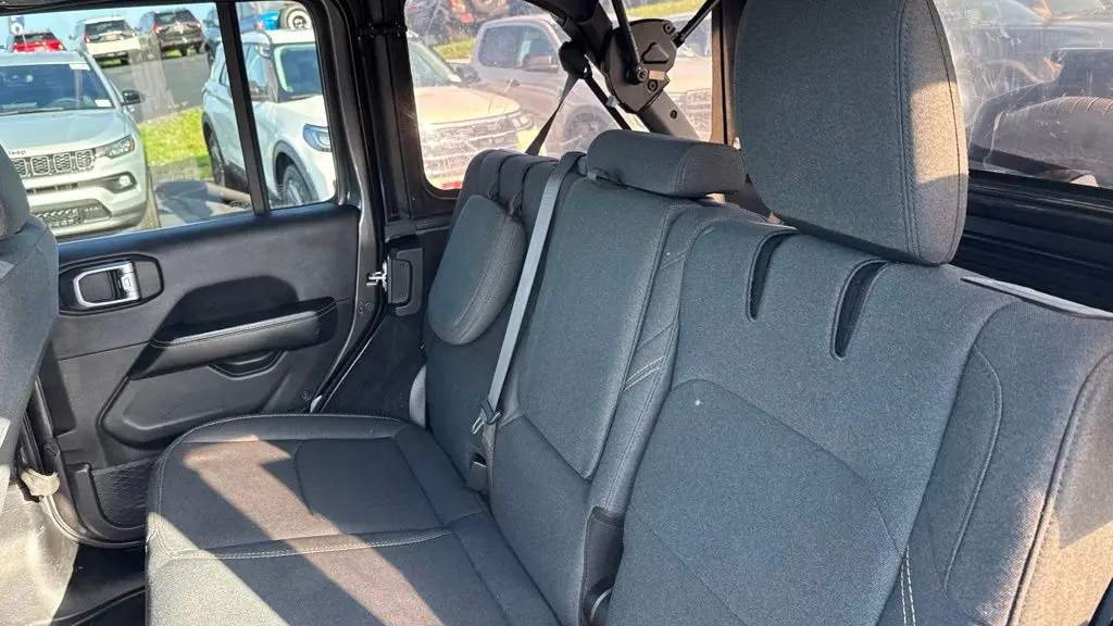 2024 Jeep Wrangler Sahara 4xe