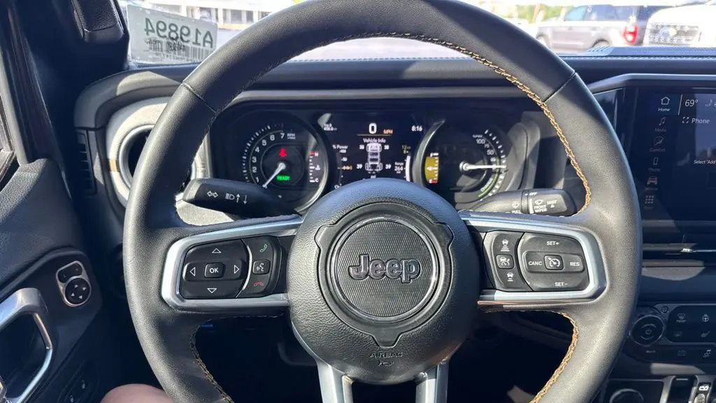 2024 Jeep Wrangler Sahara 4xe