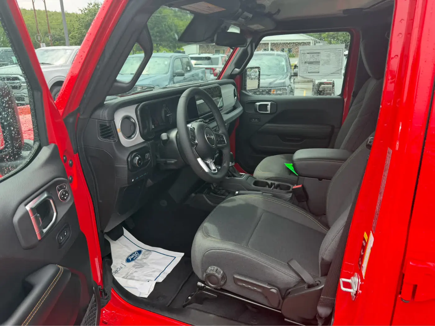 2025 Jeep Wrangler - $29,995