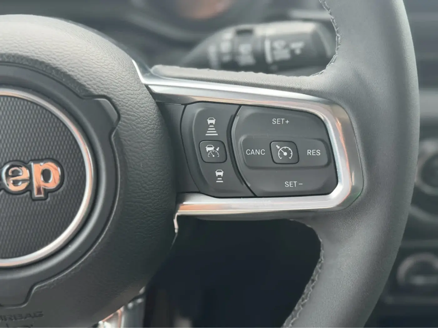 2025 Jeep Wrangler - $29,995