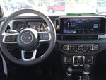 2025 Wrangler Thumbnail 13