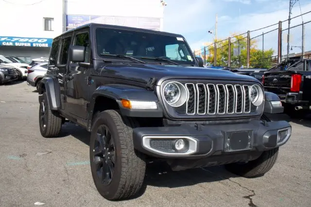 2025 Jeep Wrangler