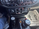 2025 Wrangler Thumbnail 19