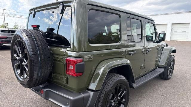2024 Jeep Wrangler Sahara 4xe