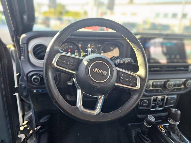 2024 Jeep Wrangler - $22,351