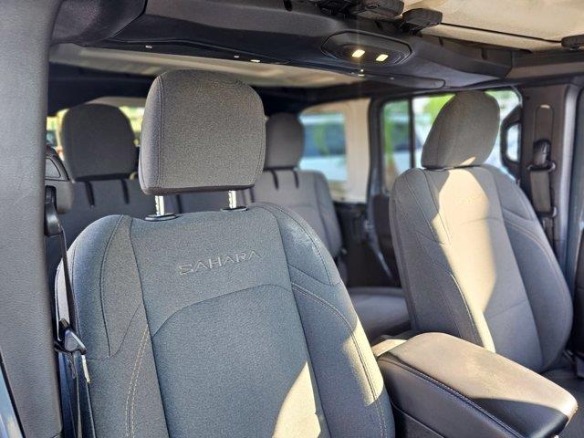 2024 Jeep Wrangler - $22,351