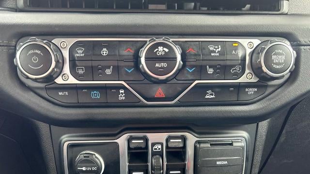 2024 Jeep Wrangler Sahara 4xe