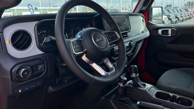 2025 Jeep Wrangler Sahara 4xe