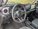 2025 Wrangler Thumbnail 16