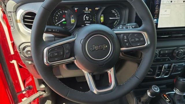2025 Jeep Wrangler Sahara 4xe