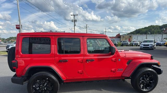 2025 Jeep Wrangler Sahara 4xe