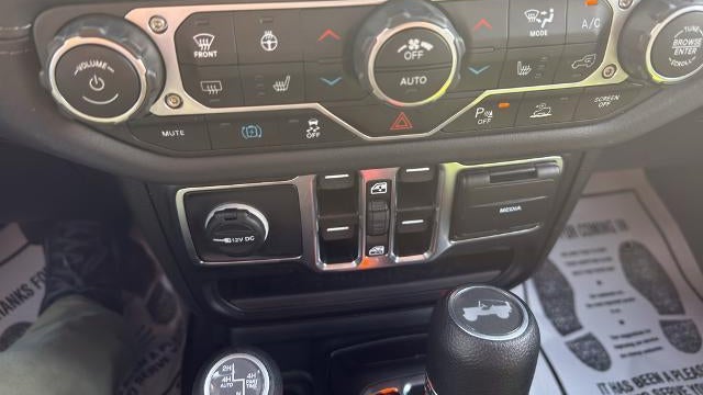 2025 Jeep Wrangler Sahara 4xe