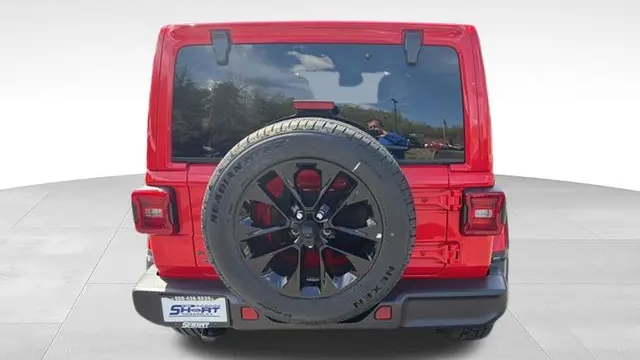 2025 Jeep Wrangler Sahara 4xe